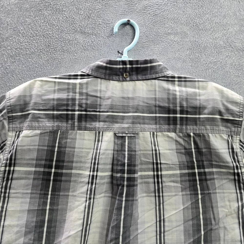 The North Face Men Button Up Shirt XL Gray Logo Embroidery Plaid Outdoor